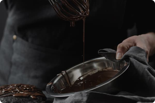 MADE CHOCOLATE
